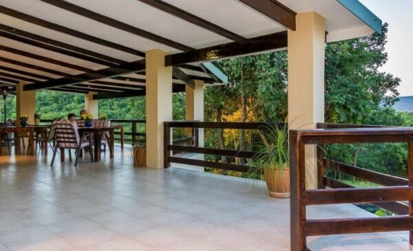 A 1 night stay with breakfast in Hazyview - Image 8