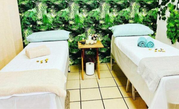 A 60 Minute Relaxing Glow Facial and DNA Therapy - Image 2