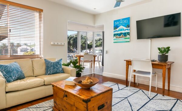 Discounted Camps Bay Accommodation for 2 - Image 3