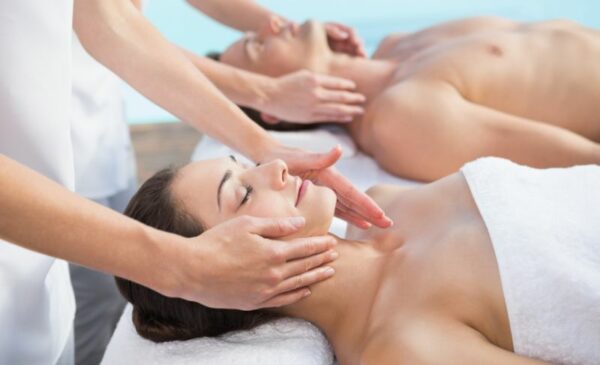 Oceanmotion day spa couple's package