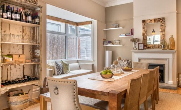 Antrim Villa in Three Anchor Bay