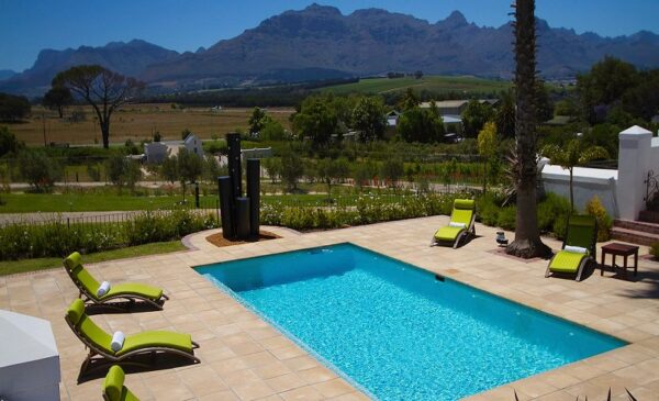Stay at a 5-Star Guesthouse in the Cape Winelands - Image 2