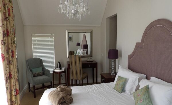 Stay at a 5-Star Guesthouse in the Cape Winelands - Image 7