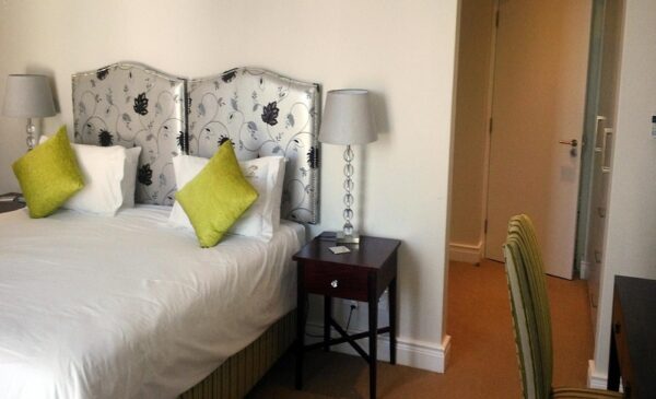 Stay at a 5-Star Guesthouse in the Cape Winelands - Image 9