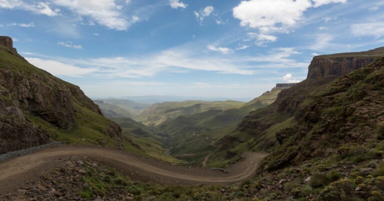 10 Romantic things to do in Drakensberg
