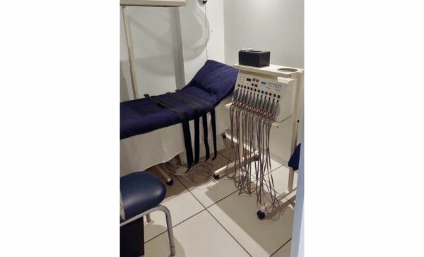 Receive 4 EMS Slimming Sessions in Midrand - Image 4