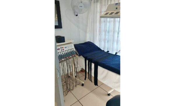 Receive 4 EMS Slimming Sessions in Midrand - Image 5