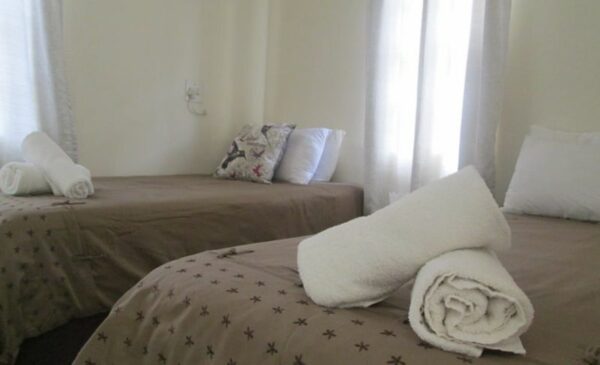 A 1-Night Stay for 2 and a Spa Treatment Voucher in Musgrave - Image 2