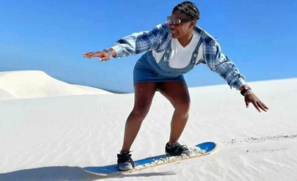A Thrilling Sandboarding Experience in Cape Town - Image 6