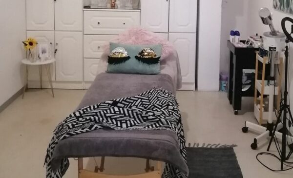 A Rejuvenating Beauty Package in Johannesburg - Image 3