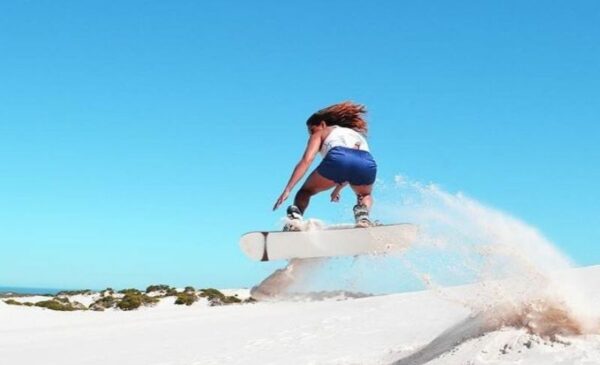 A Thrilling Sandboarding Experience in Cape Town - Image 4
