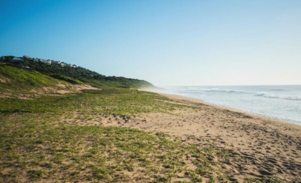 A Luxurious 1-Night Stay for 2 at a Golf Course in New Guelderland - Image 11