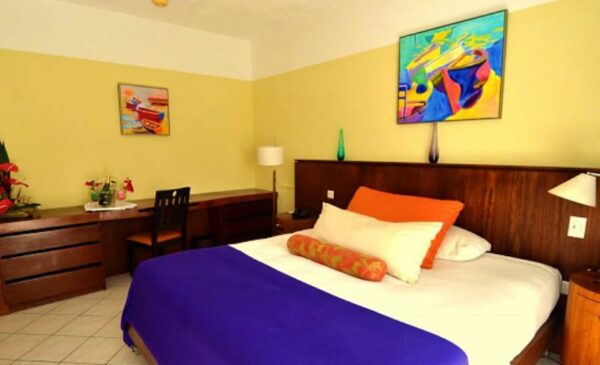 A 7-Night Stay for 2 in Mauritius - Image 2