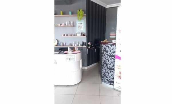 Treat Yourself to a Facial and Algae Sponge Peel in North Beach - Image 5