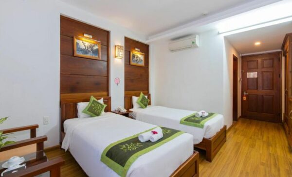 A 10 Day Tour From Hanoi to Ho Chi Minh City in Vietnam - Image 8