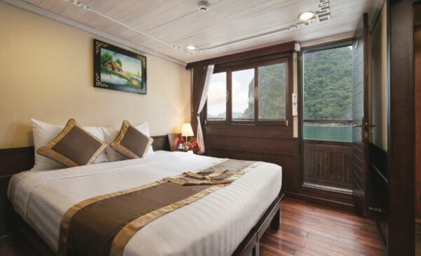 Experience a 10 Day Tour from Hanoi to Ho Chi Minh City - Image 3