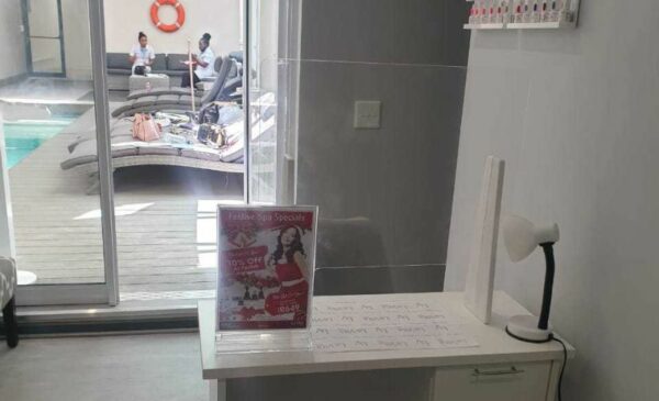 A Couples Massage and Light Meal in Cape Town - Image 2