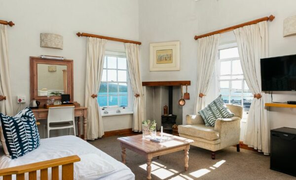 A Coastal Farmhouse Stay for 2 in Langebaan - Image 5