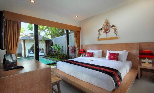 A Splendid 5-Night Villa Stay for 4 People in Bali - Image 8