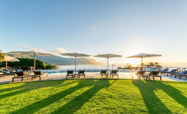 A 3-Night Stay with Breakfast in Hermanus - Image 6