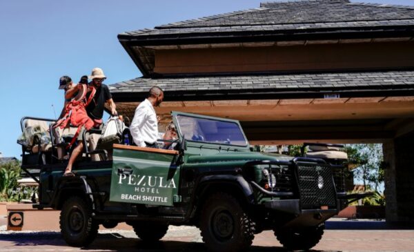 A  4-Night Stay with Breakfast and Hotel Credit in Knysna - Image 8