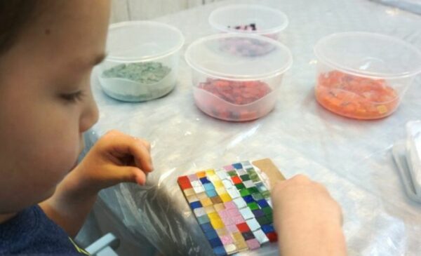 A 1.5 Hour Introduction to Mosaics for Kids in Parklands - Image 5