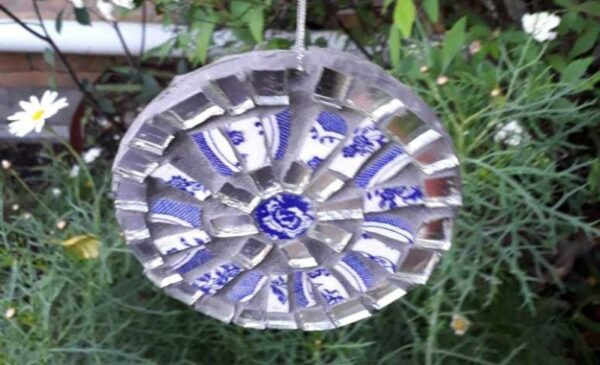 A 1.5 Hour Introduction to Mosaics for Kids in Parklands - Image 3