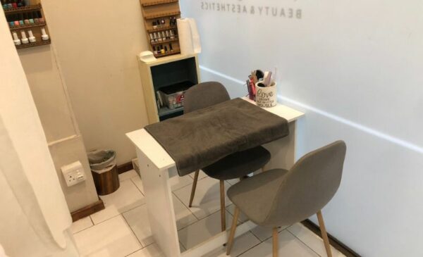 Get Acrylic Fingers and Gel Toes in Umhlanga - Image 4
