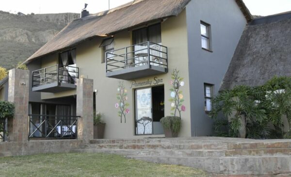 A Luxury Half-Day Spa Package and Lunch for 2 - Image 2
