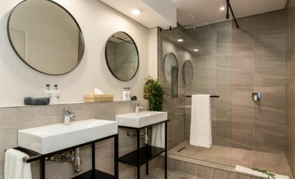 A Leisurely Hotel Stay for 2 in Cape Town - Image 4