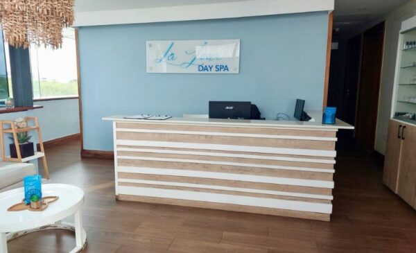 A 2-hour Couple's Pamper Package in Umhlanga Rocks - Image 2