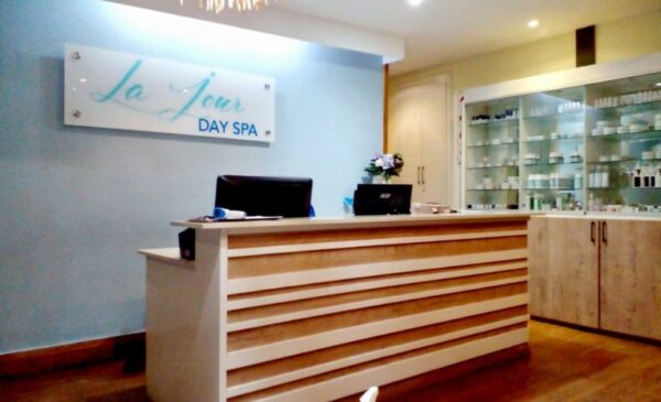 A 2-hour Couple's Pamper Package in Umhlanga Rocks - Image 3
