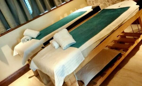 A 2-hour Couple's Pamper Package in Umhlanga Rocks - Image 5