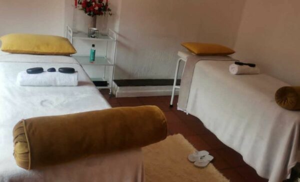 A Couple's Spa Package in Fourways - Image 2