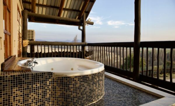 A 1-Night Stay at The Ultimate Holiday House