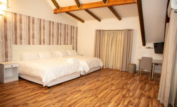 A 1-Night Stay at The Ultimate Holiday House - Image 5