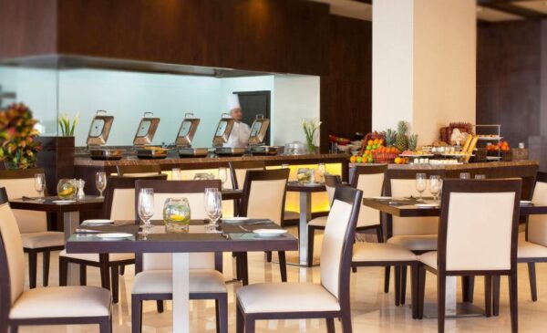 A 4-Night Stay for 2 at the Movenpick Al Mamzar in Dubai - Image 8