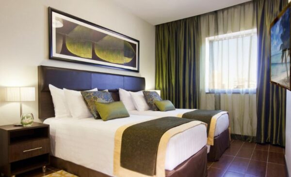 A 4-Night Stay for 2 at the Movenpick Al Mamzar in Dubai - Image 2