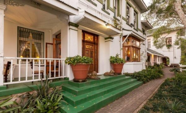 Stay at a Guesthouse in Umtentweni for 2 people - Image 10