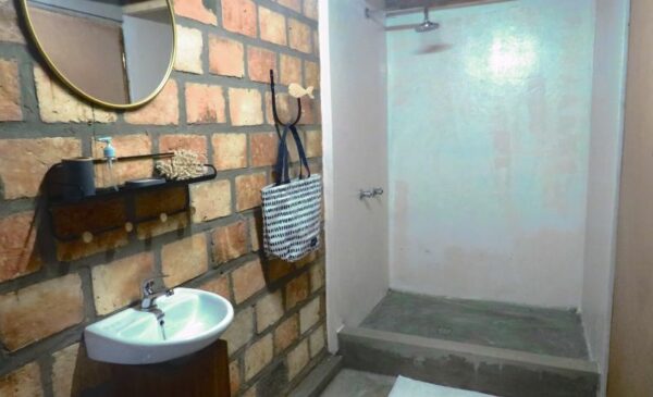 A 4-Night Stay for 4 in a Self-catering Unit in Mozambique - Image 6