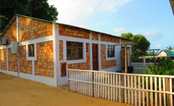 A 4-Night Villa Stay for 6 People in Mozambique - Image 13