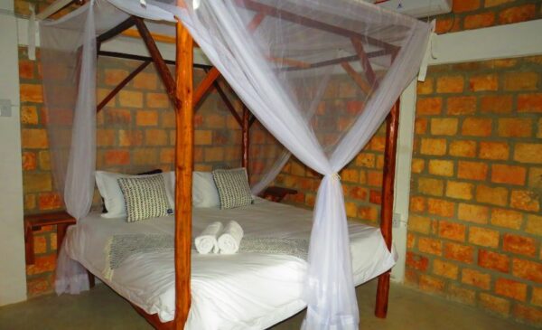 A 4-Night Villa Stay for 6 People in Mozambique - Image 4