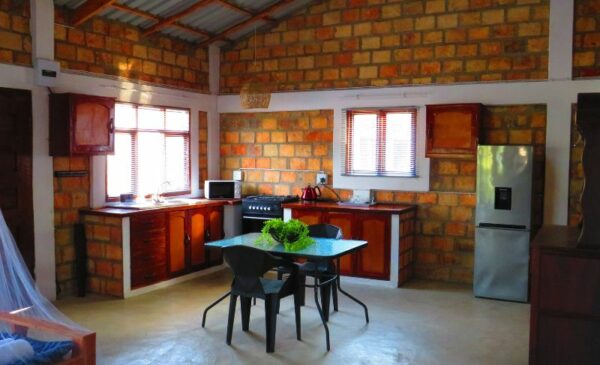 A 4-Night Villa Stay for 6 People in Mozambique - Image 19