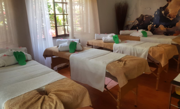A luxury pamper package for 2 in Sandton