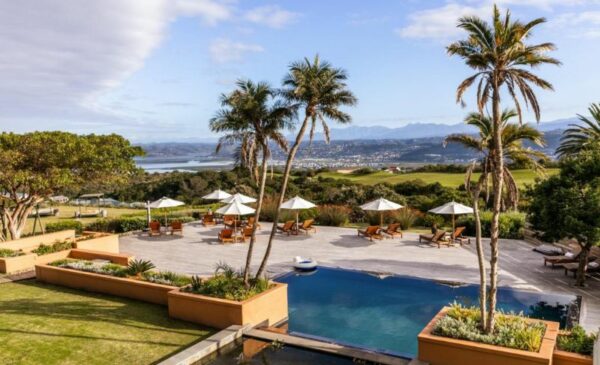 A Lavish 2-Night Getaway in Knysna - Image 3