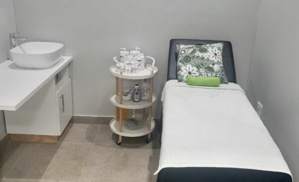 A Massage and Facial Package in Ballito - Image 5