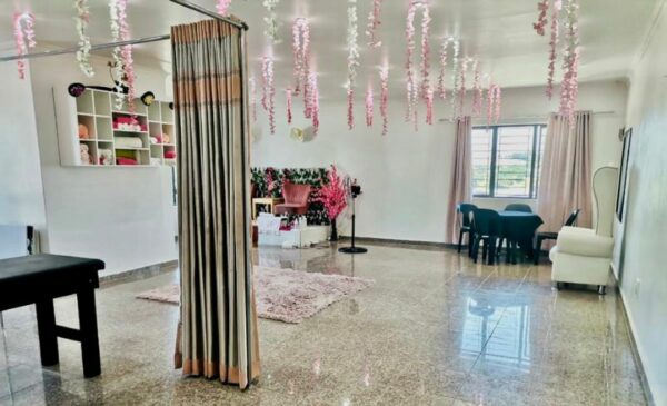 A Lavish Spa Package for 1 in Chatsworth - Image 2