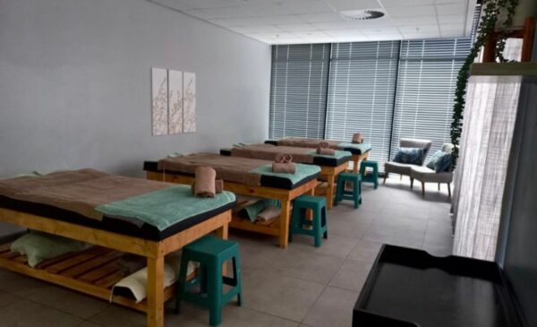 90-min Massage Package for 1 - Image 4