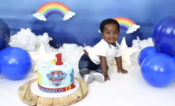 A 1-Hour Cake Smash Photoshoot with Cake and Decor in Cape Town - Image 2
