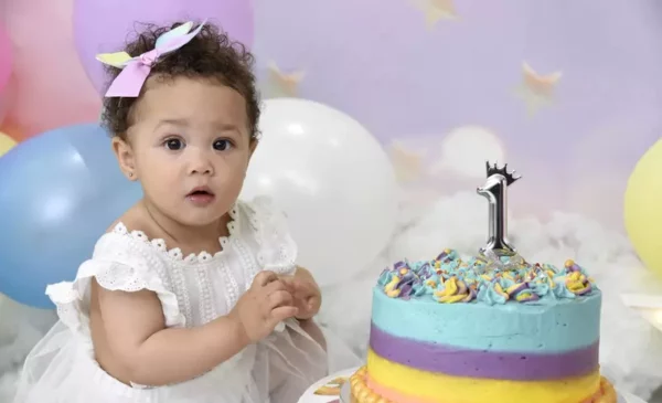A 1-Hour Cake Smash Photoshoot with Cake and Decor in Cape Town - Image 3